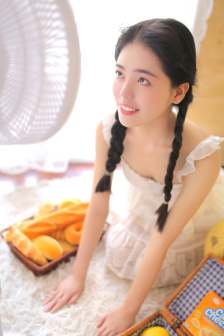 按摩棒塞着不准拿出来